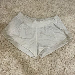Lululemon white hotty hot shorts